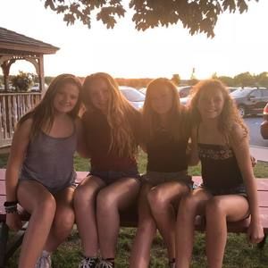 Meet your Posher, Lily